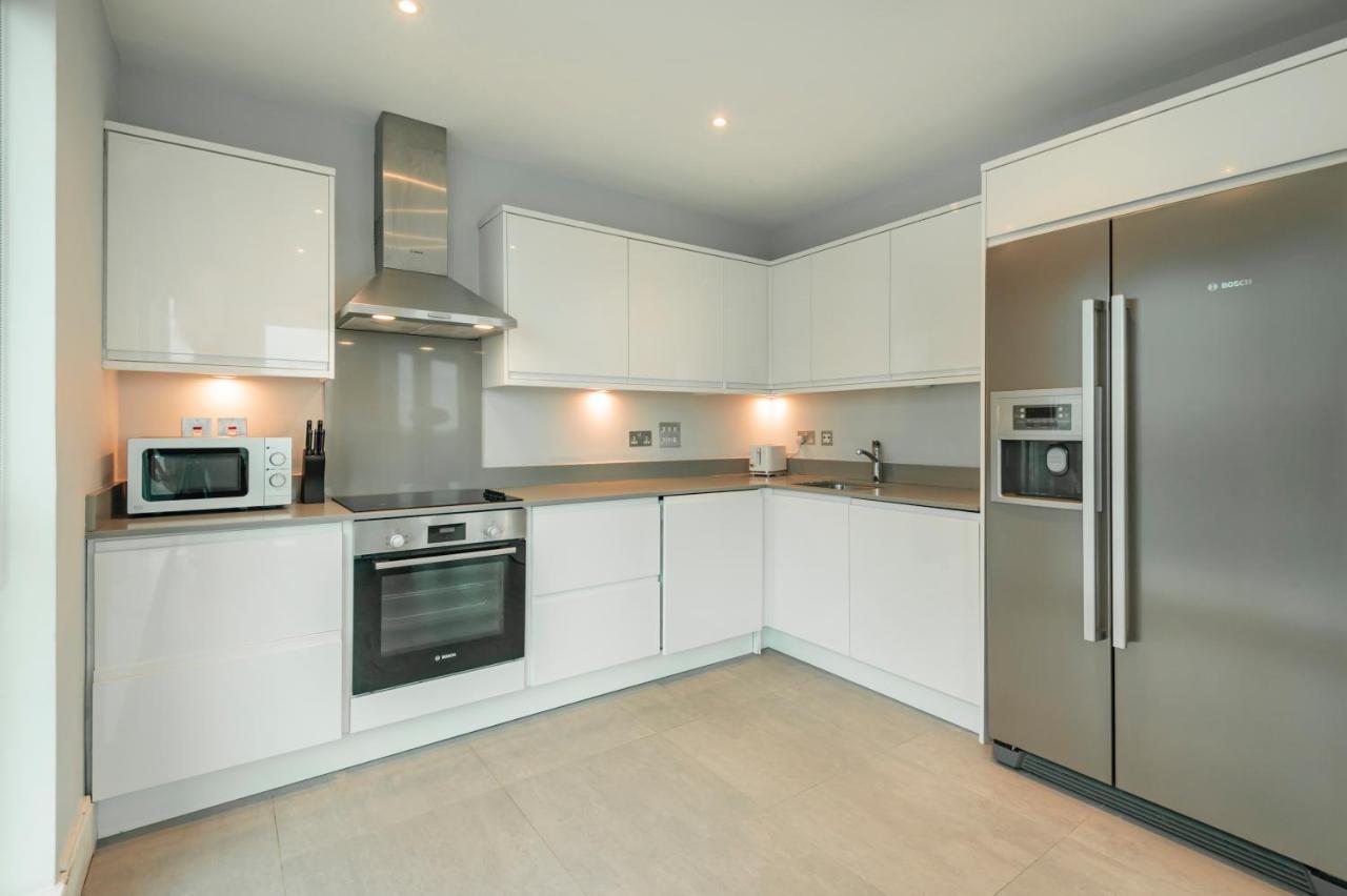 Vauxhall Skyline Apartment Лондон Екстер'єр фото